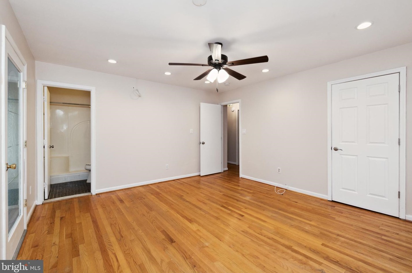 10068 Century Dr, Ellicott MD exterior