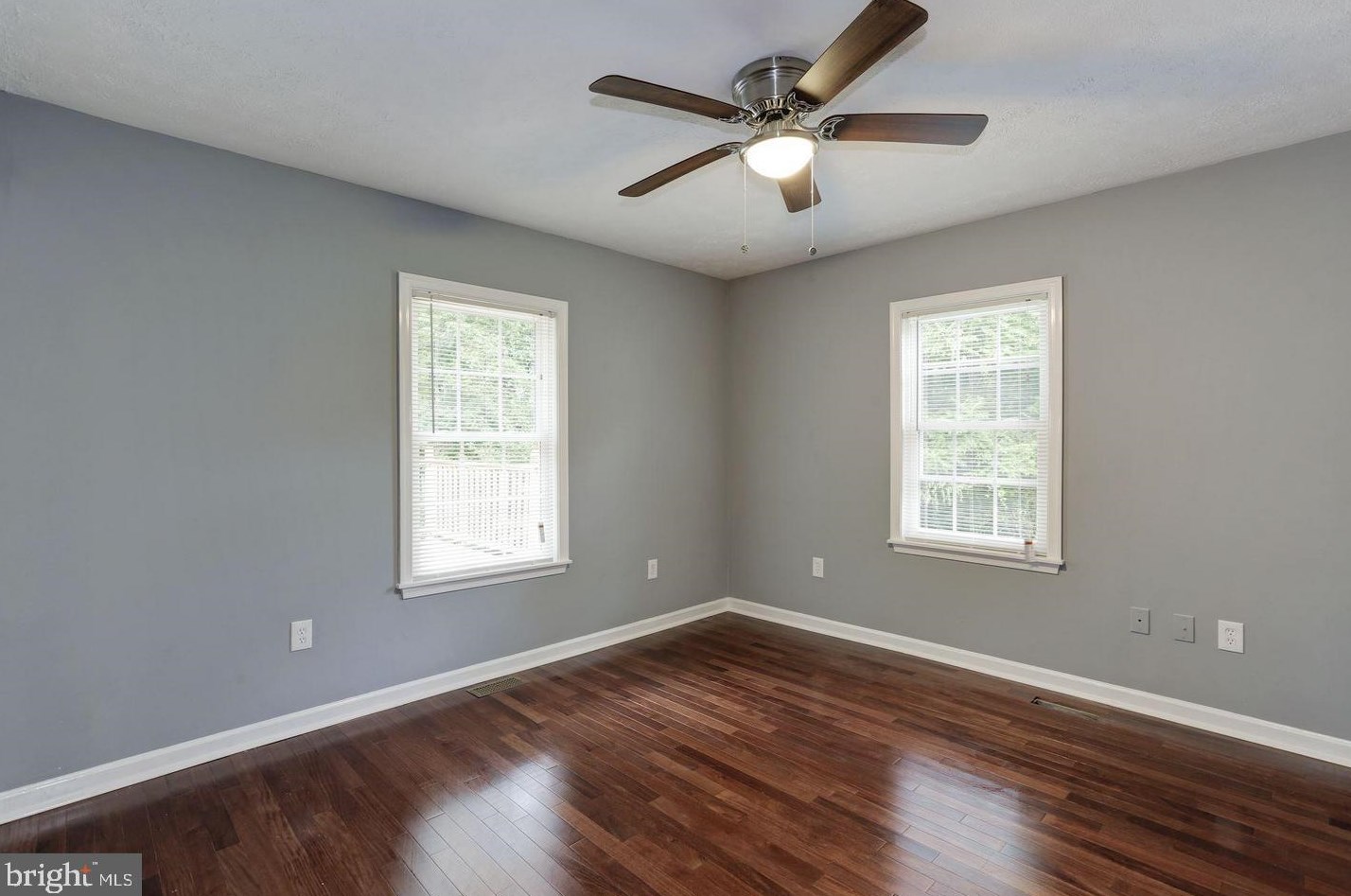 6326 Beechfield Ave, Baltimore MD  21075-5614 exterior