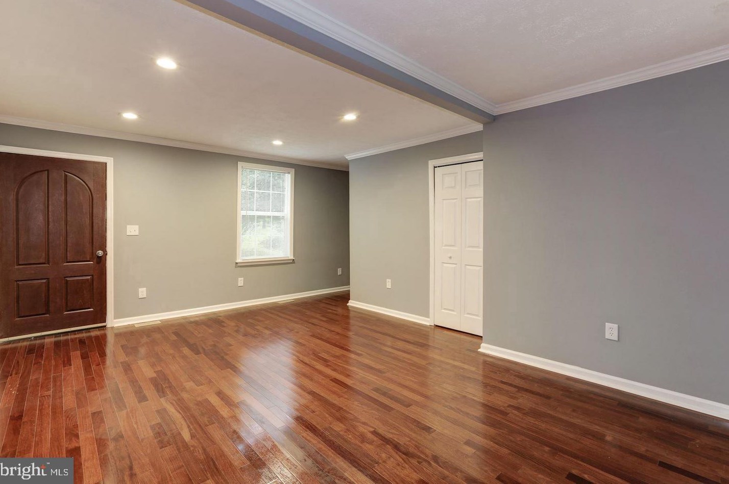6326 Beechfield Ave, Baltimore MD  21075-5614 exterior