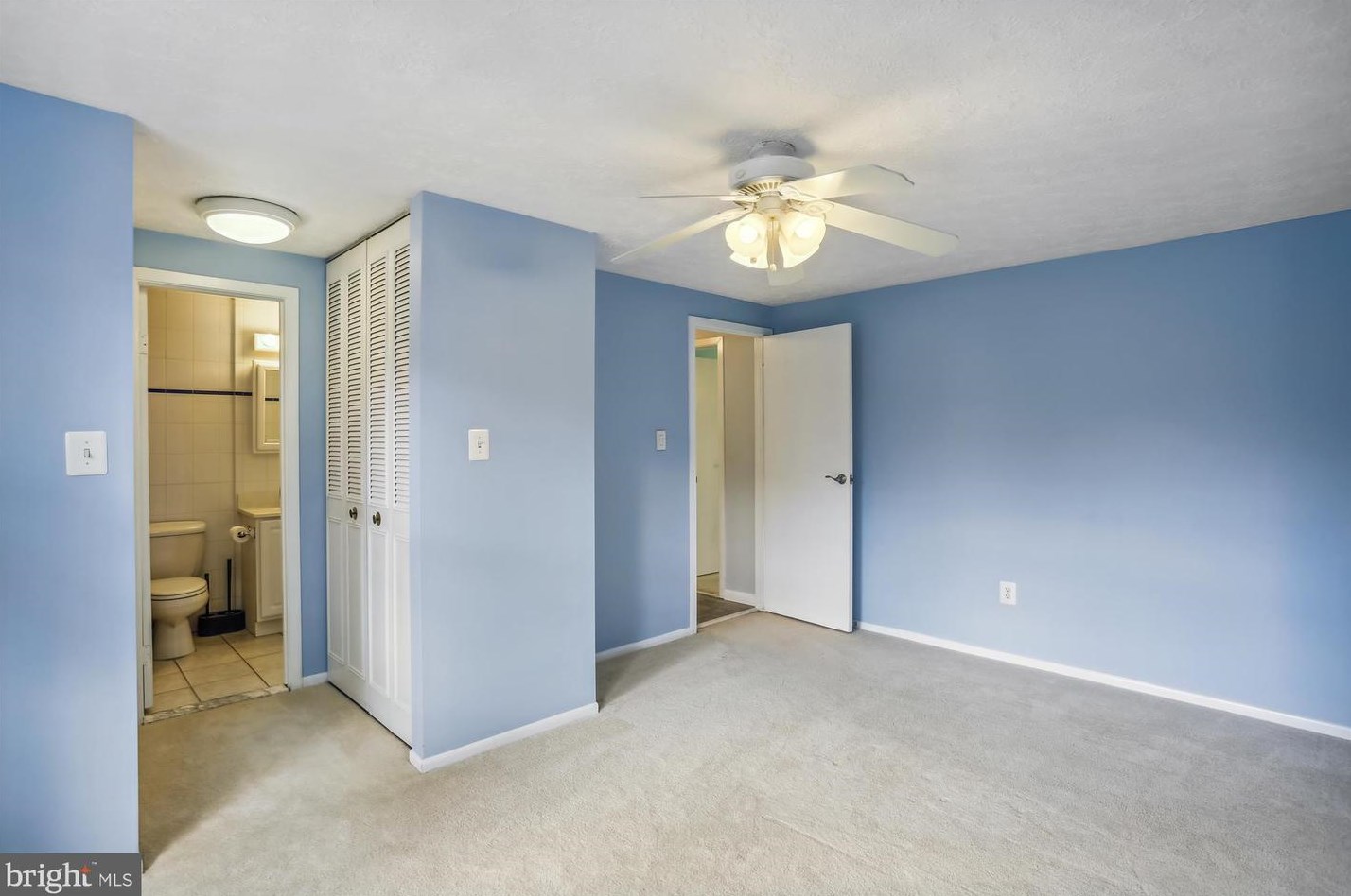 7827 Butterfield Dr, Baltimore MD  21075-6452 exterior
