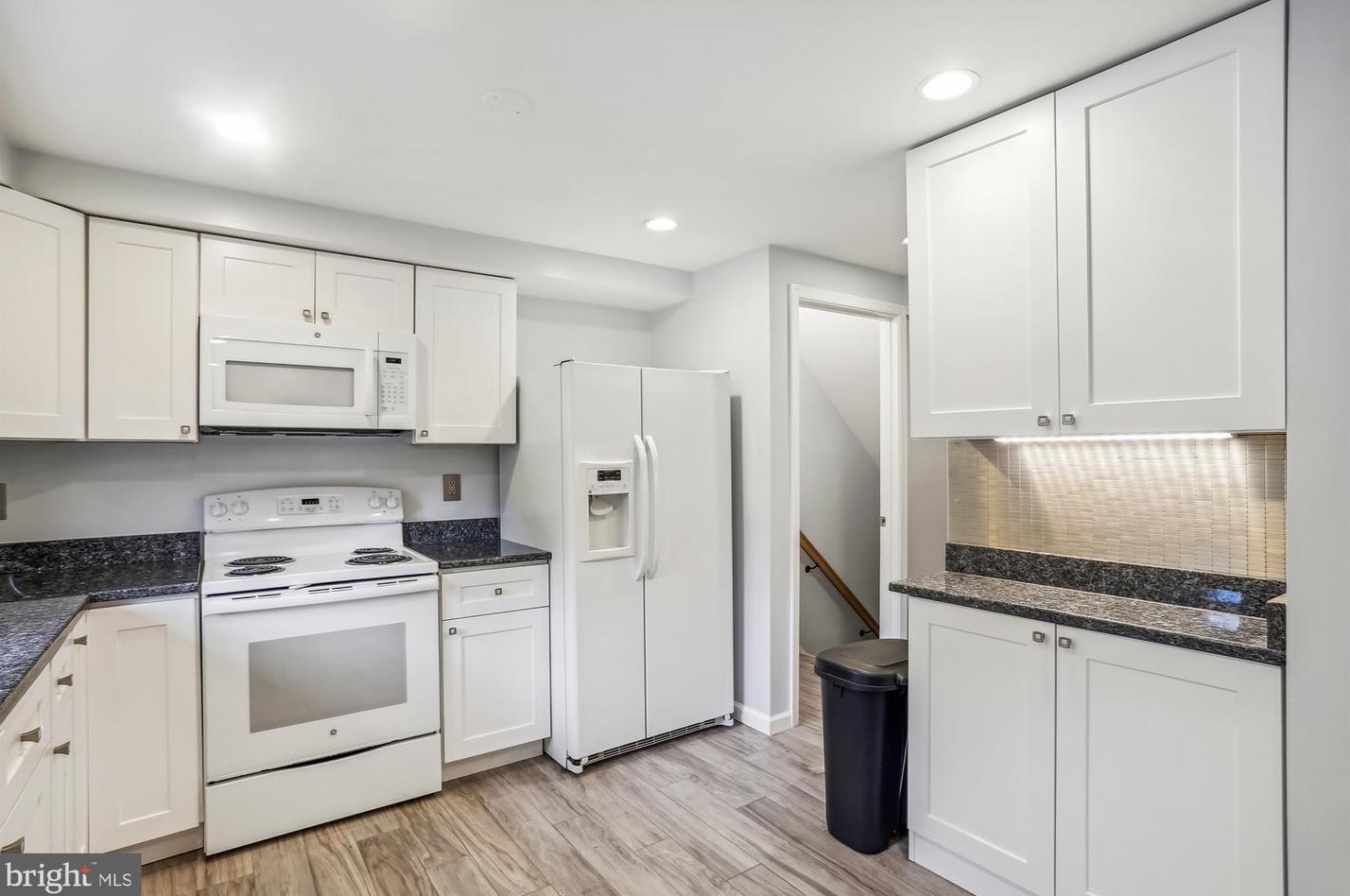 7827 Butterfield Dr, Baltimore MD  21075-6452 exterior