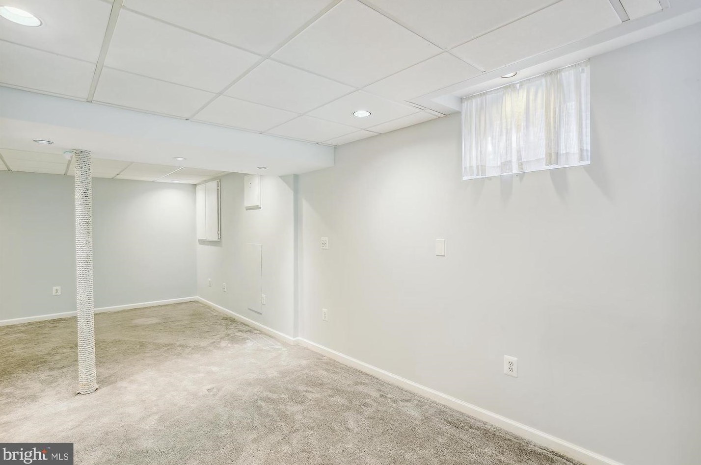 7827 Butterfield Dr, Baltimore MD  21075-6452 exterior