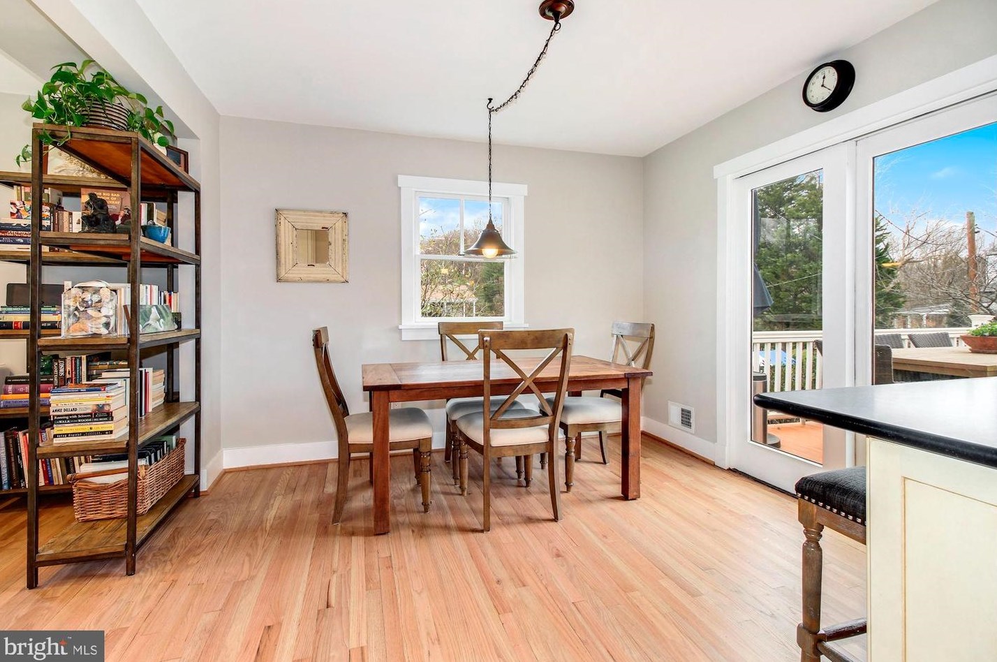 10226 Burnside Dr, Ellicott MD 21042-4804 exterior