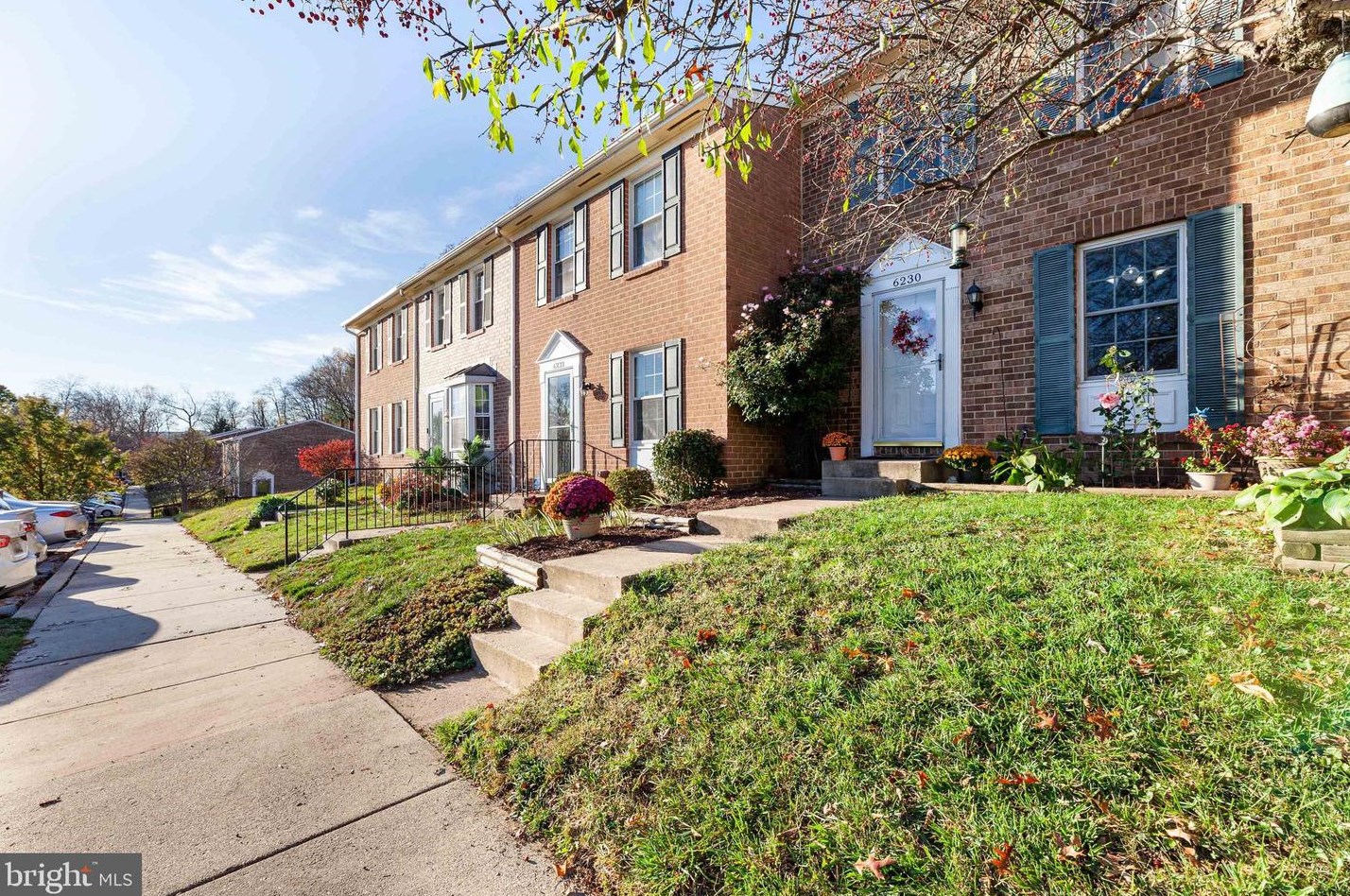 6230 Ducketts Ln, Baltimore, MD 21075-6101