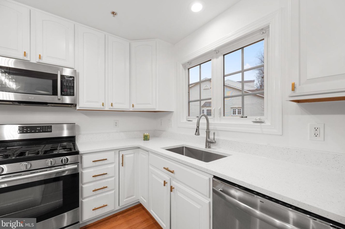 2649 Legends Way, Ellicott MD 21042-2257 exterior