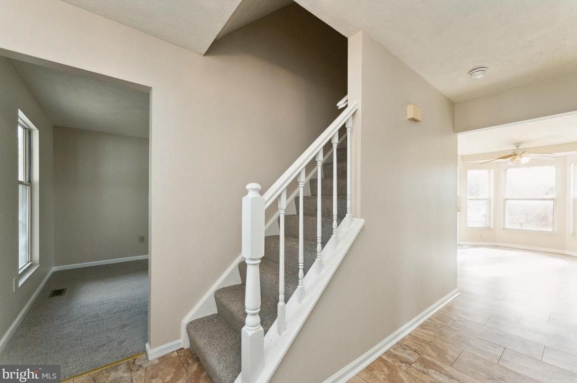 10981 Hilltop Ln, Columbia, MD 21044-3780