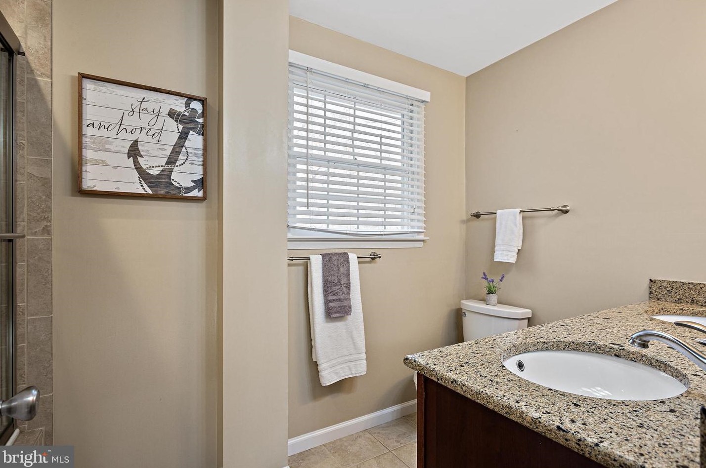 10070 Colonial Dr, Ellicott MD 21042-6230 exterior