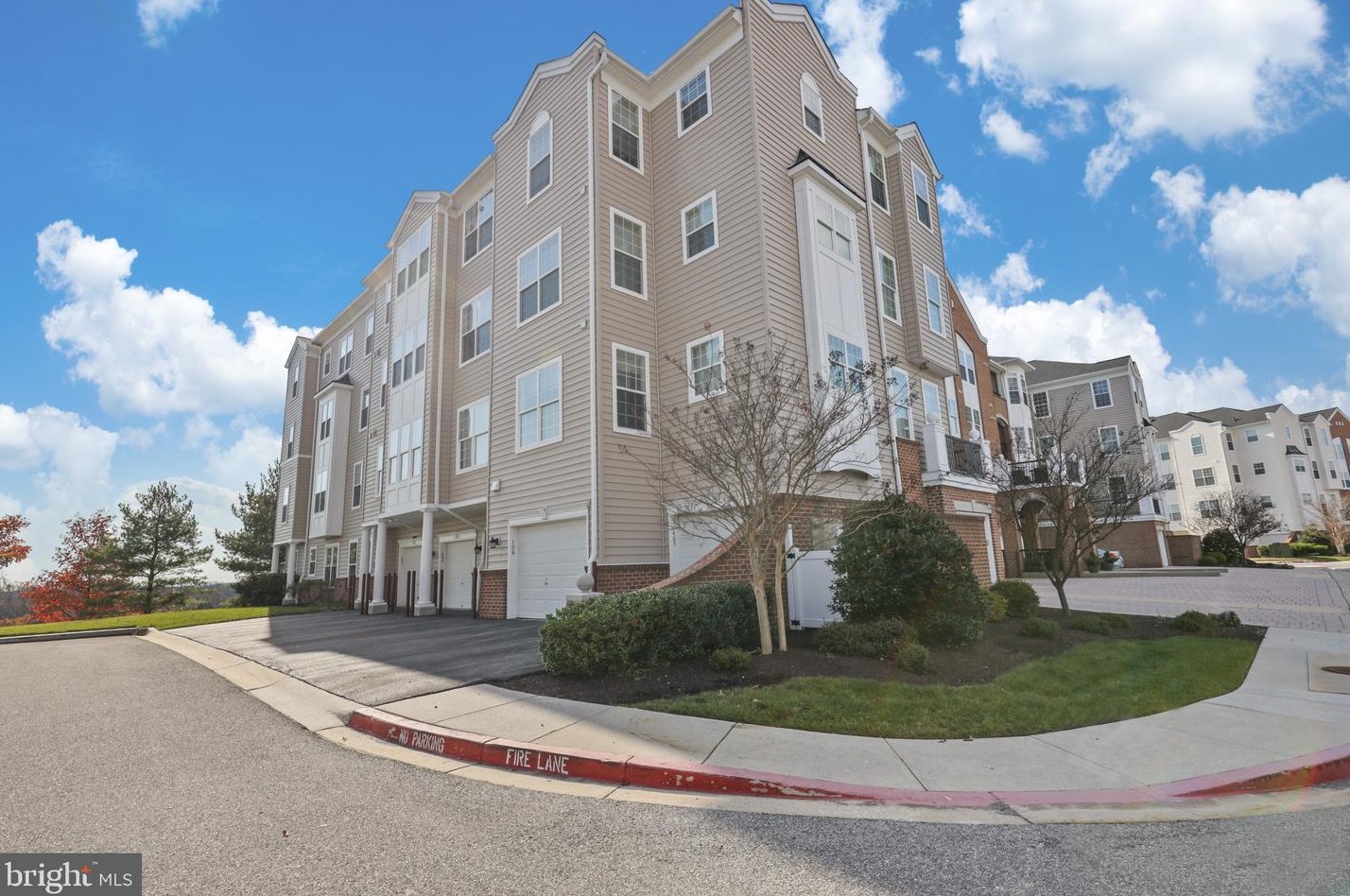 7315 Brookview Rd, Baltimore, MD 21075-6049