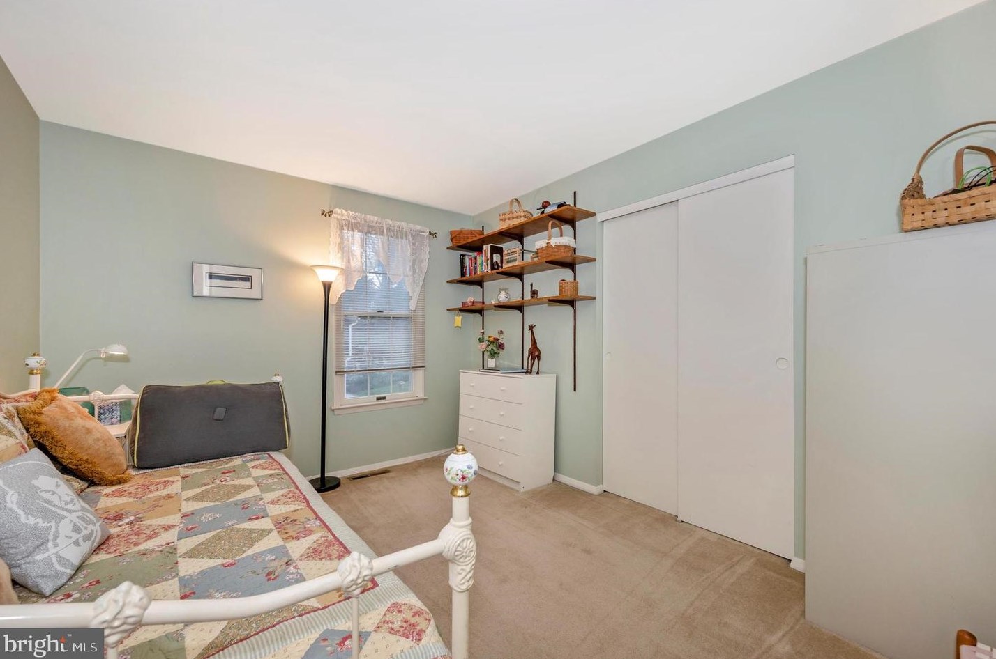 10106 Labelle Ct, Ellicott MD 21042-6257 exterior