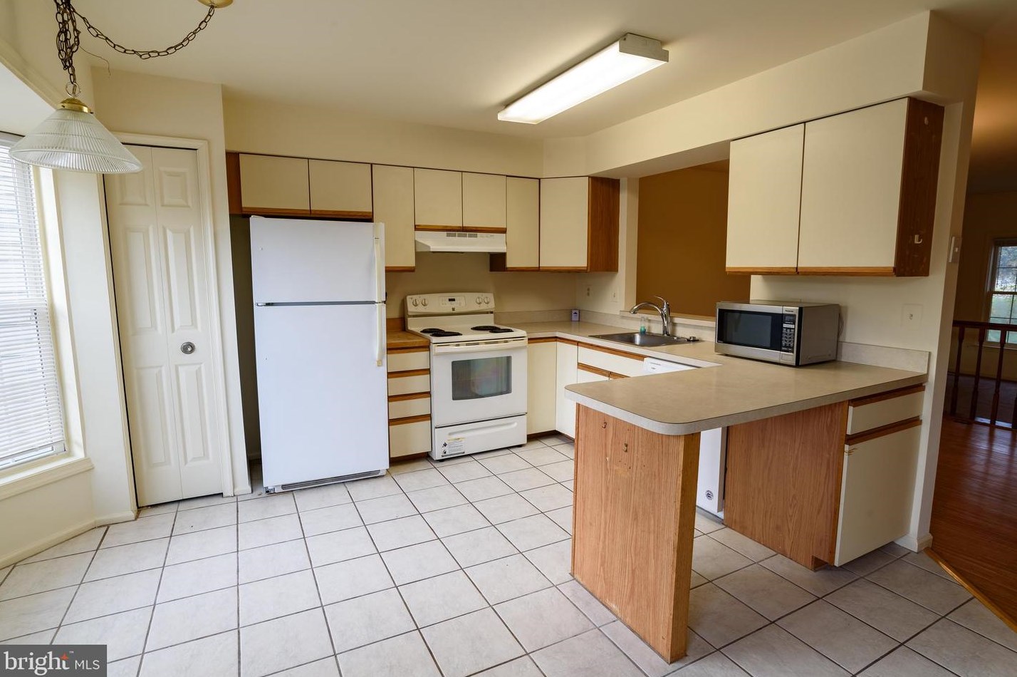 4657 Columbia Rd, Ellicott MD  21042-5990 exterior