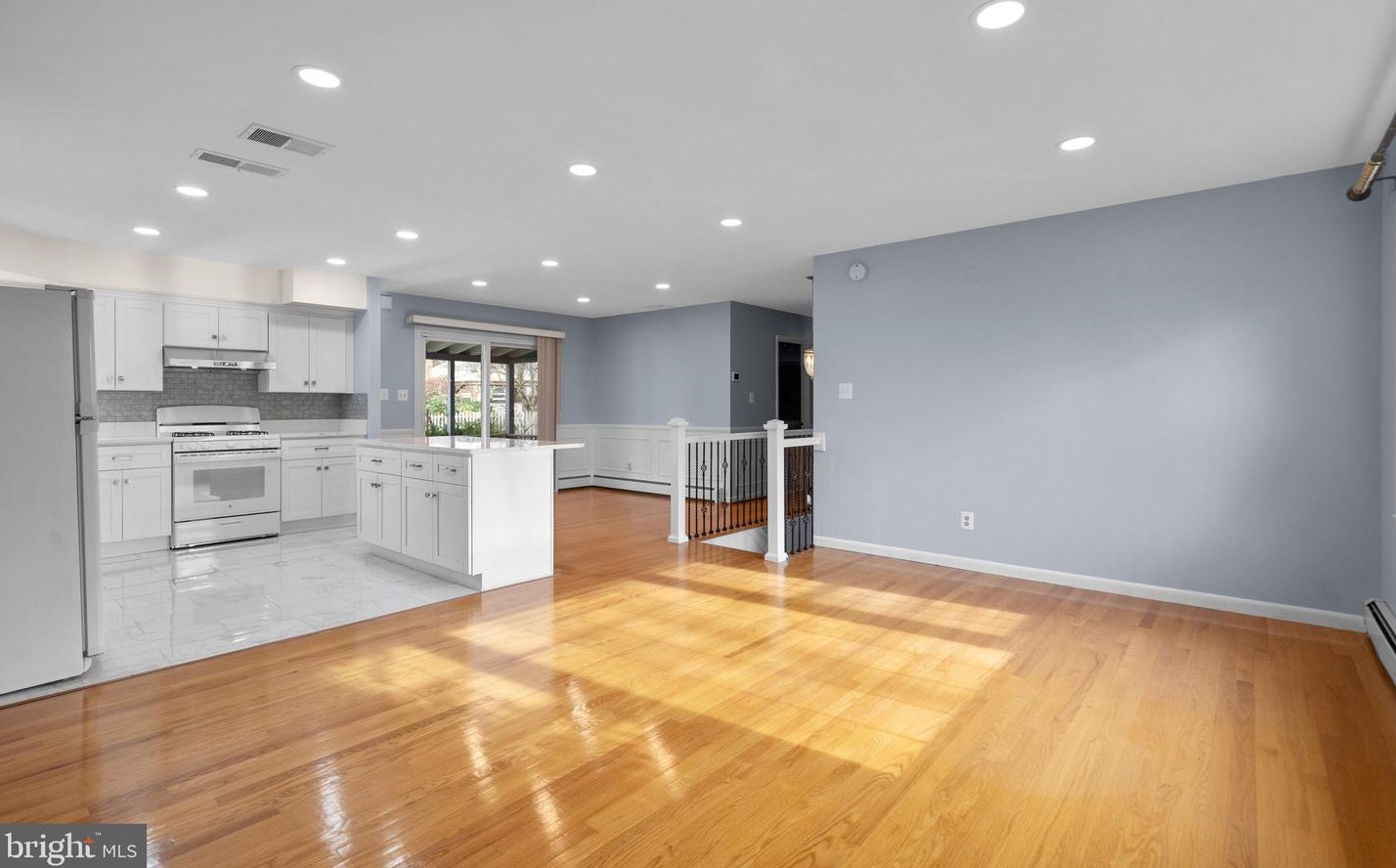 4627 Live Oak Ct, Ellicott MD  21043-6718 exterior