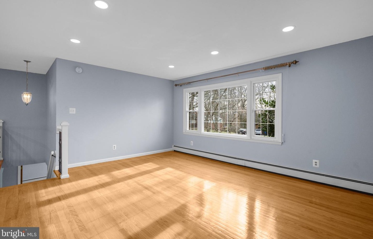 4627 Live Oak Ct, Ellicott MD  21043-6718 exterior