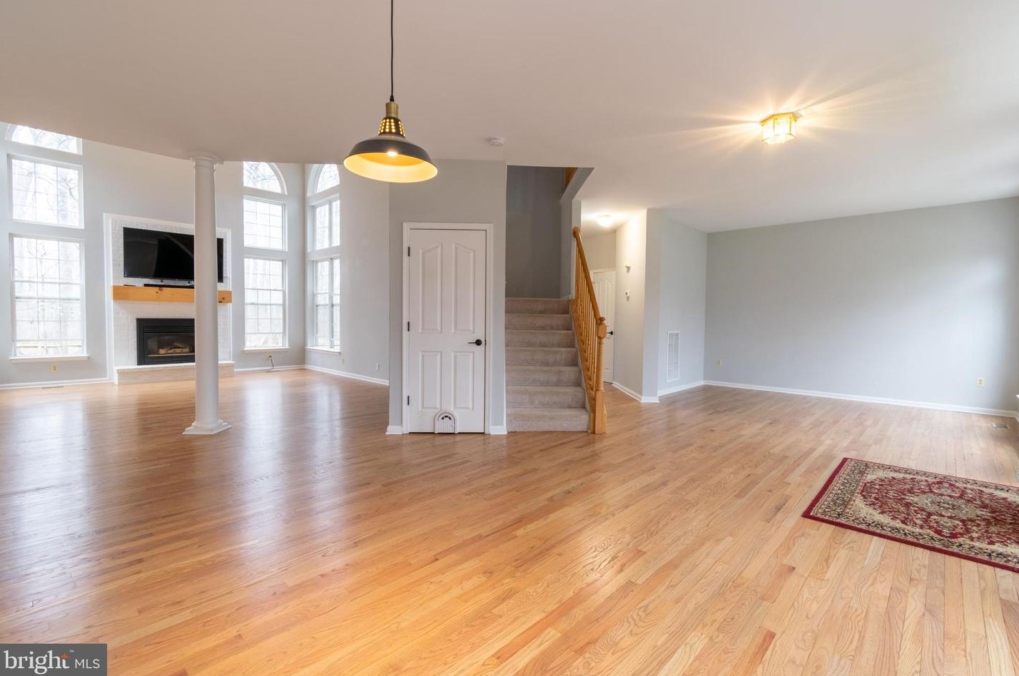 5484 Wooded Way, Columbia MD  21044-5722 exterior