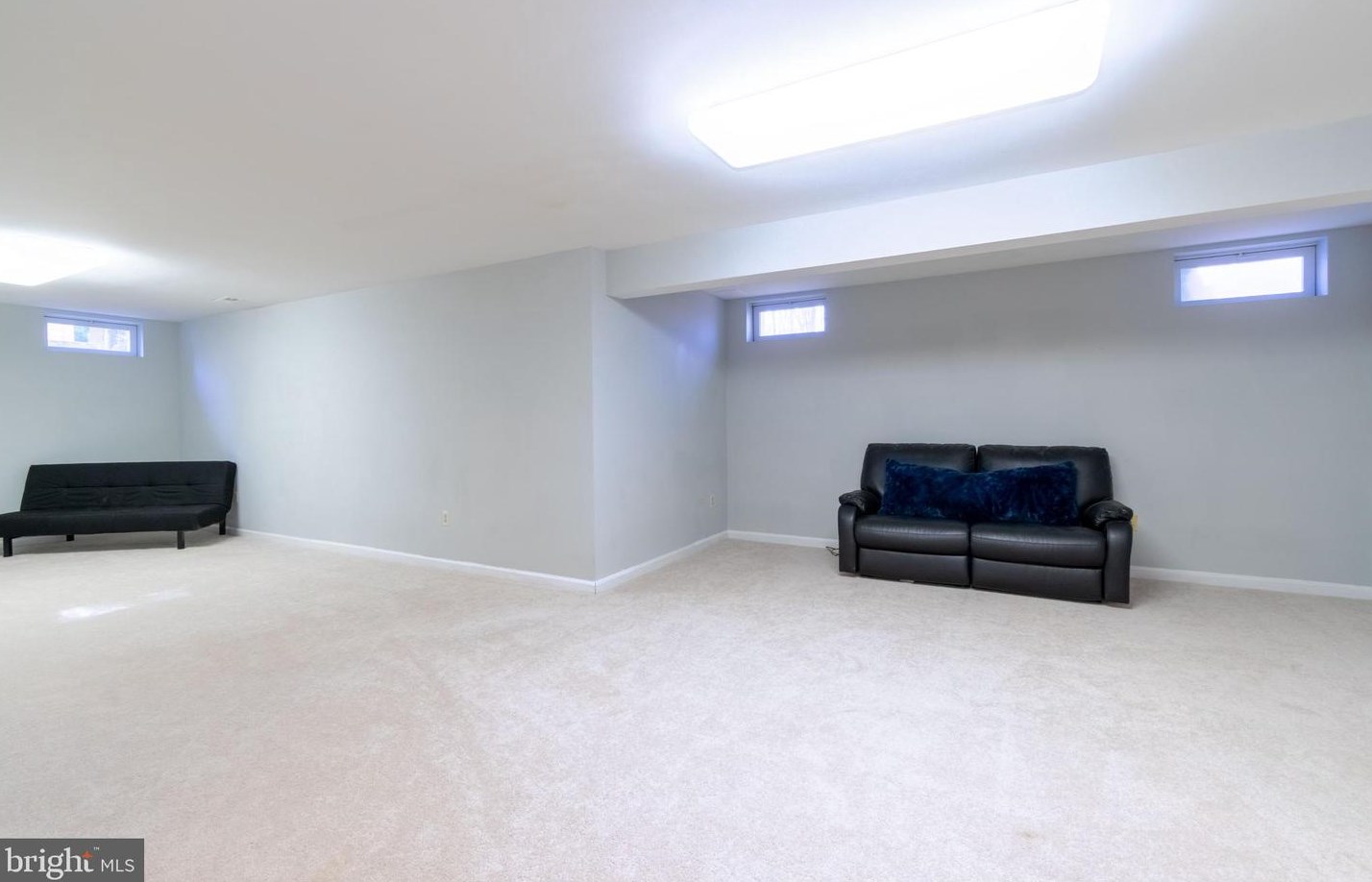 5484 Wooded Way, Columbia MD  21044-5722 exterior