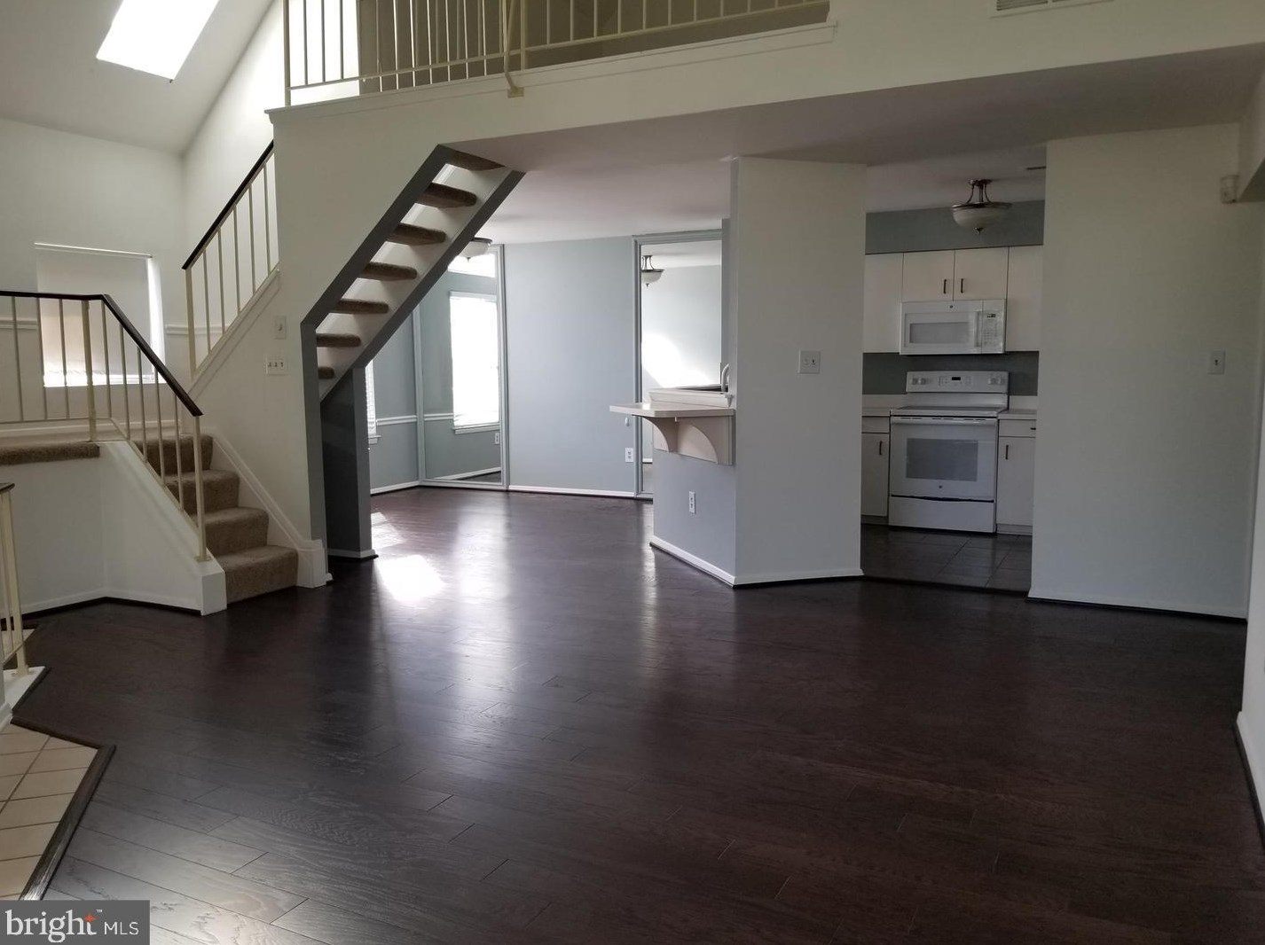 7848 Mayfair Cir, Ellicott MD  21043-6972 exterior