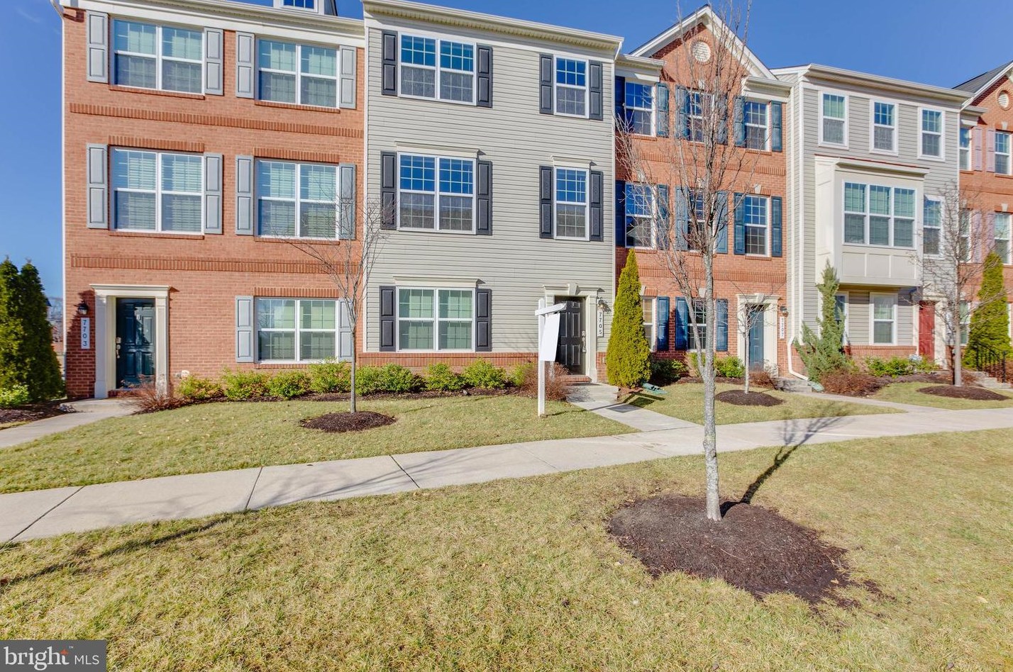 7705 Longbottom Rd, Baltimore, MD 21075-7999