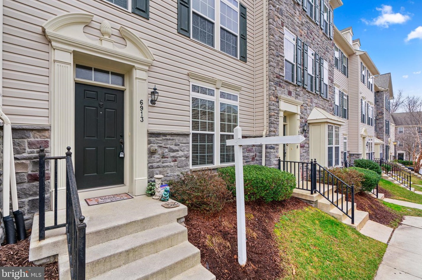 6913 Norwood Fry, Baltimore, MD 21075-6239