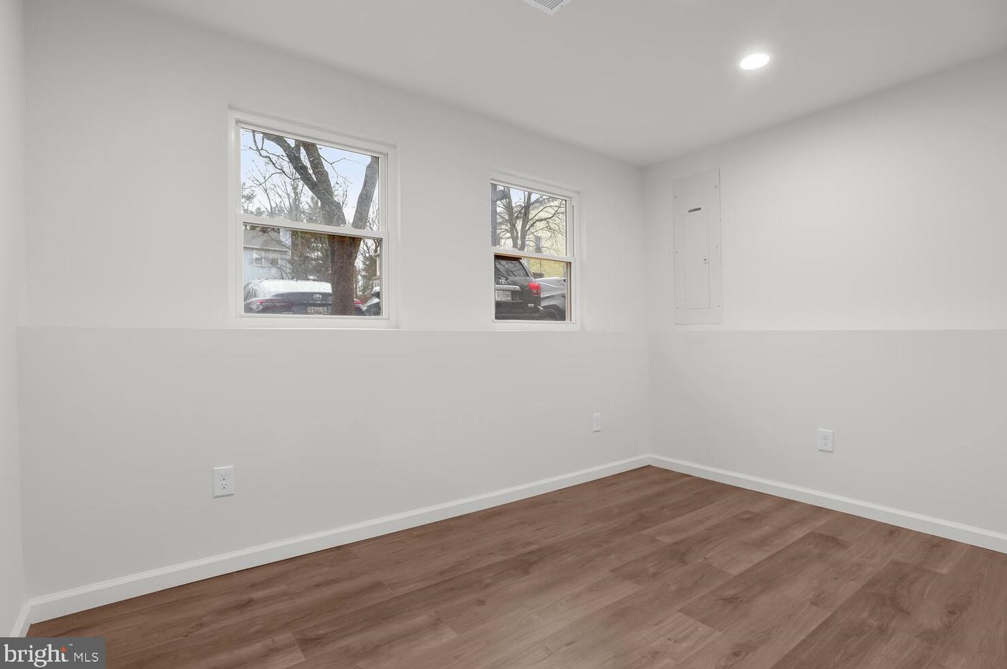 8206 Tall Trees Ct, Ellicott MD  21043-6942 exterior