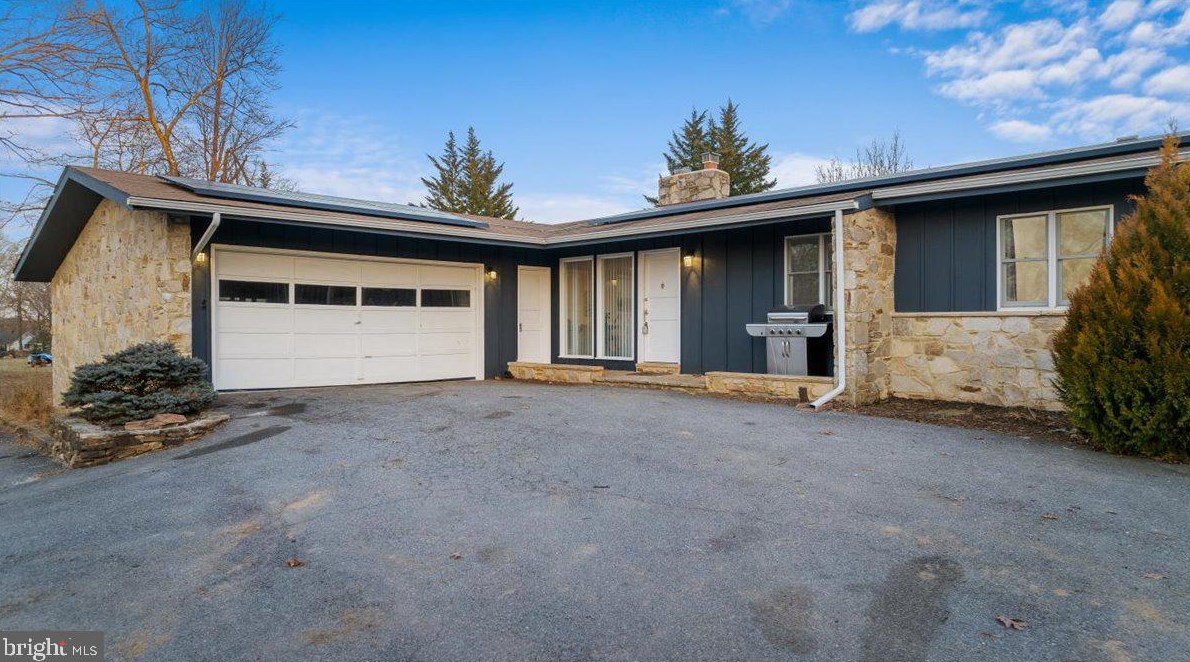 2855 Daisy Rd, Woodbine, MD 21797