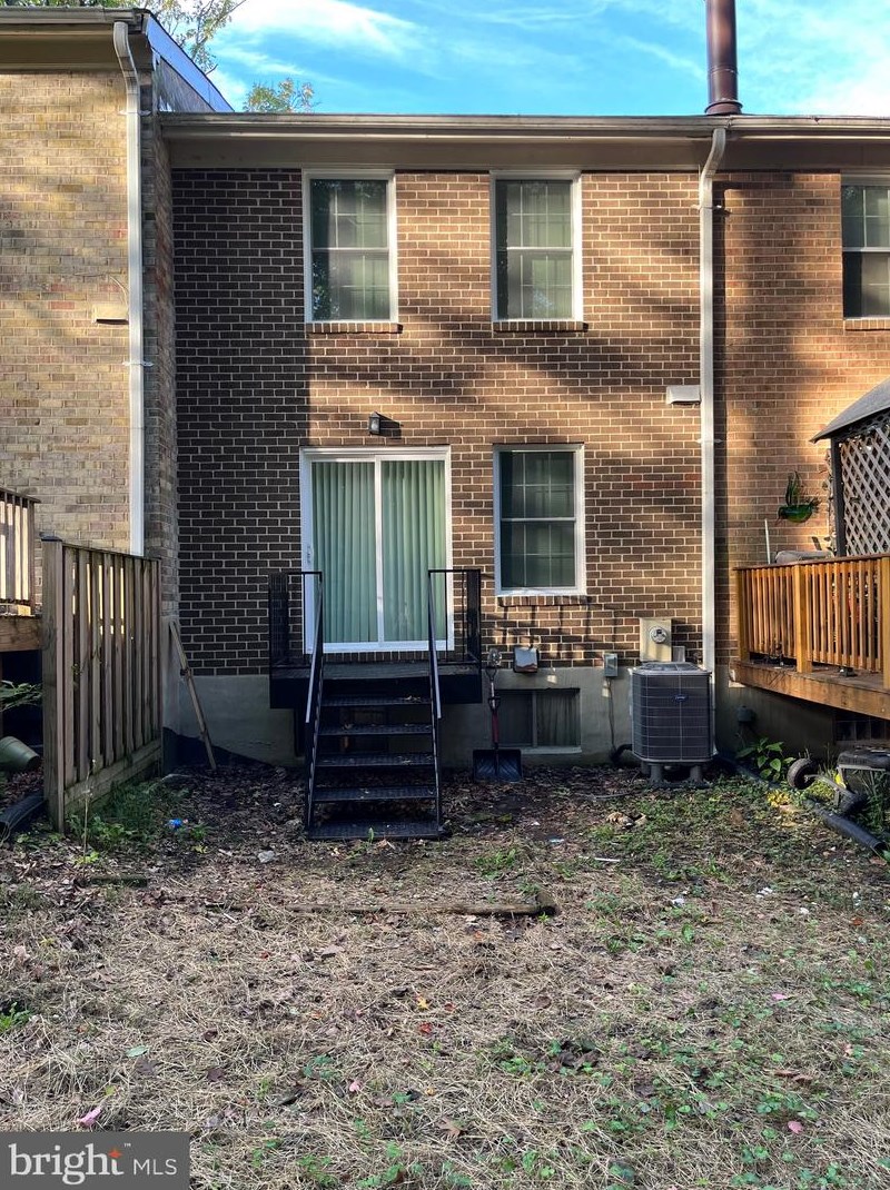 9107 Bronze Bell Cir, Columbia MD  21045-2929 exterior