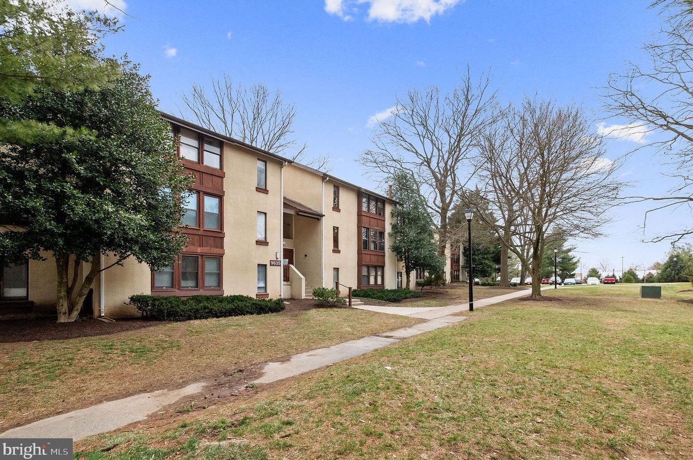 9635 White Acre Rd #c-2, Columbia, MD 21045