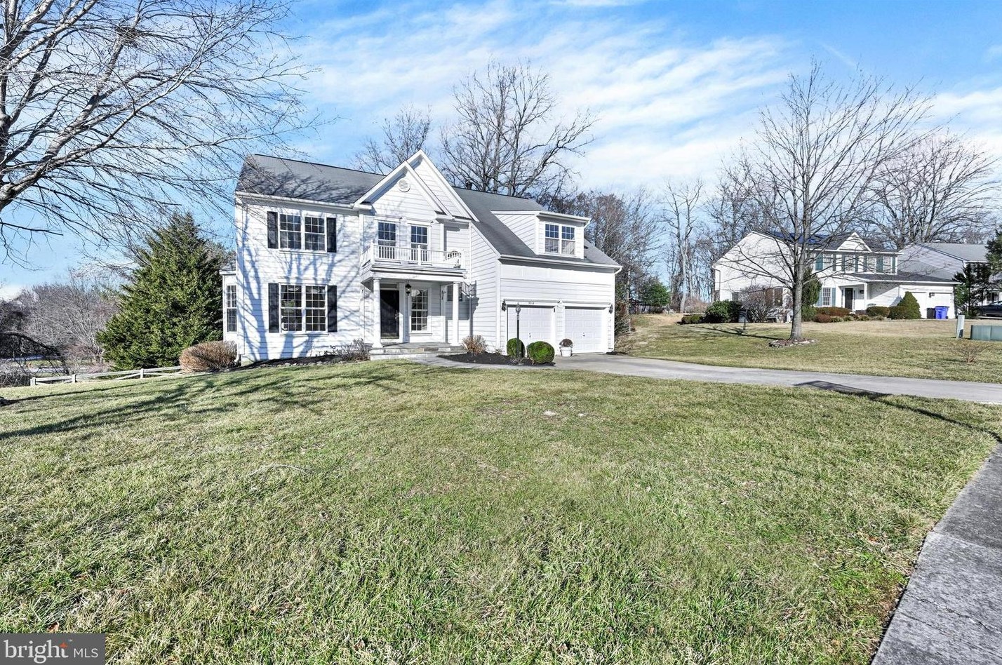 3316 Royal Oak Ct, Ellicott, MD 21043-4353