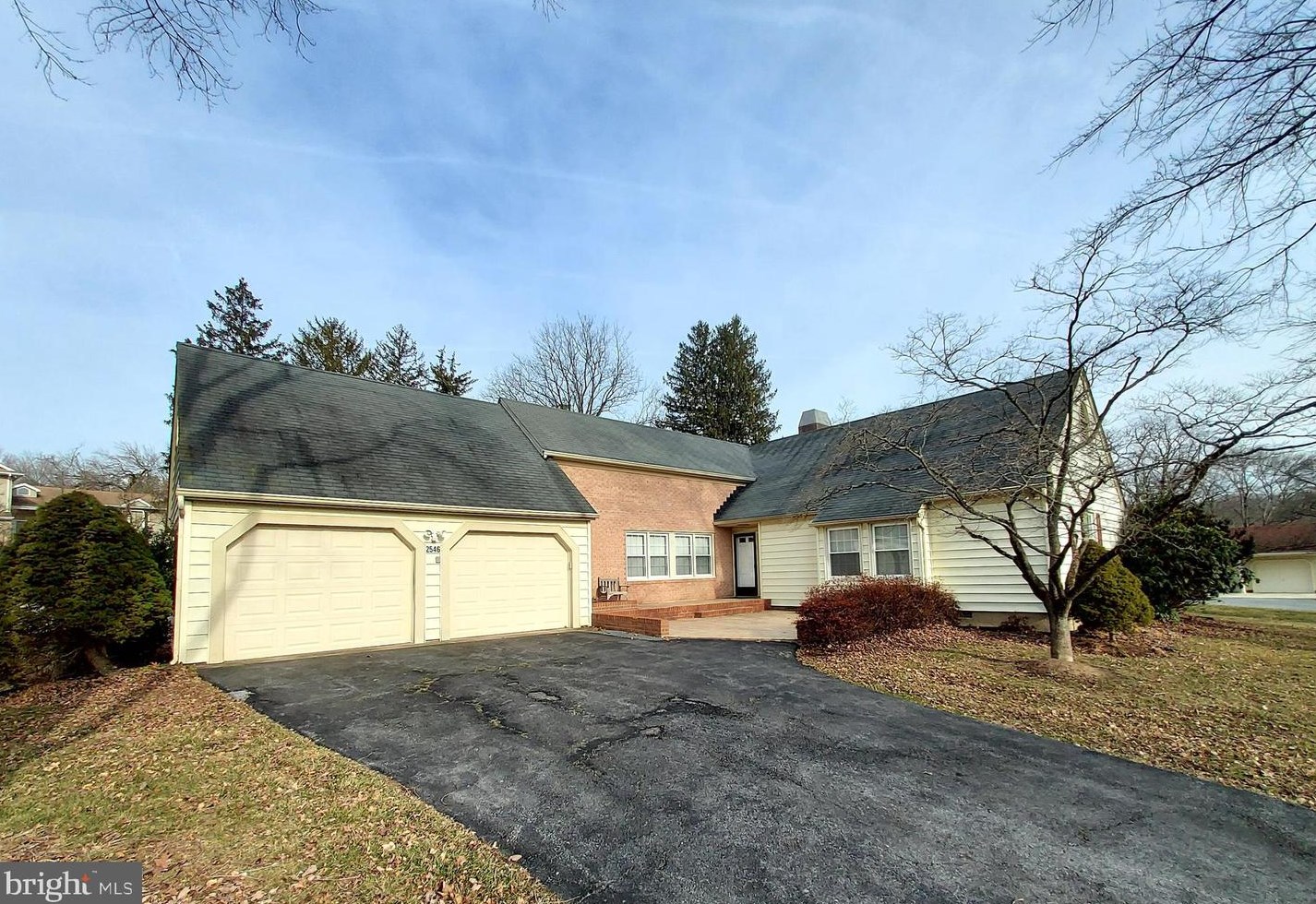 2546 Farm Rd, Ellicott, MD 21042-1627