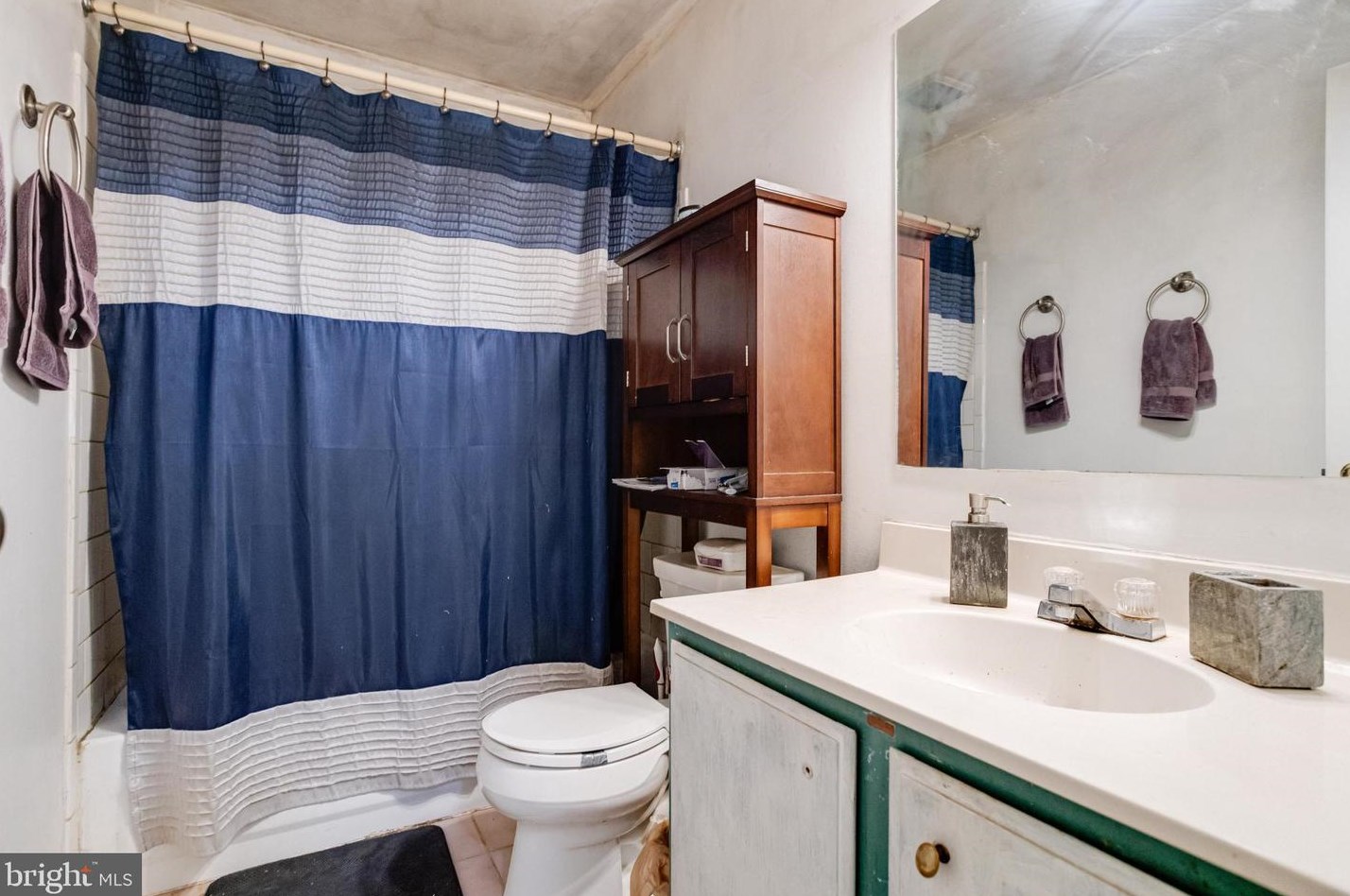 6654 Ducketts Ln, Baltimore, MD 21075-6149