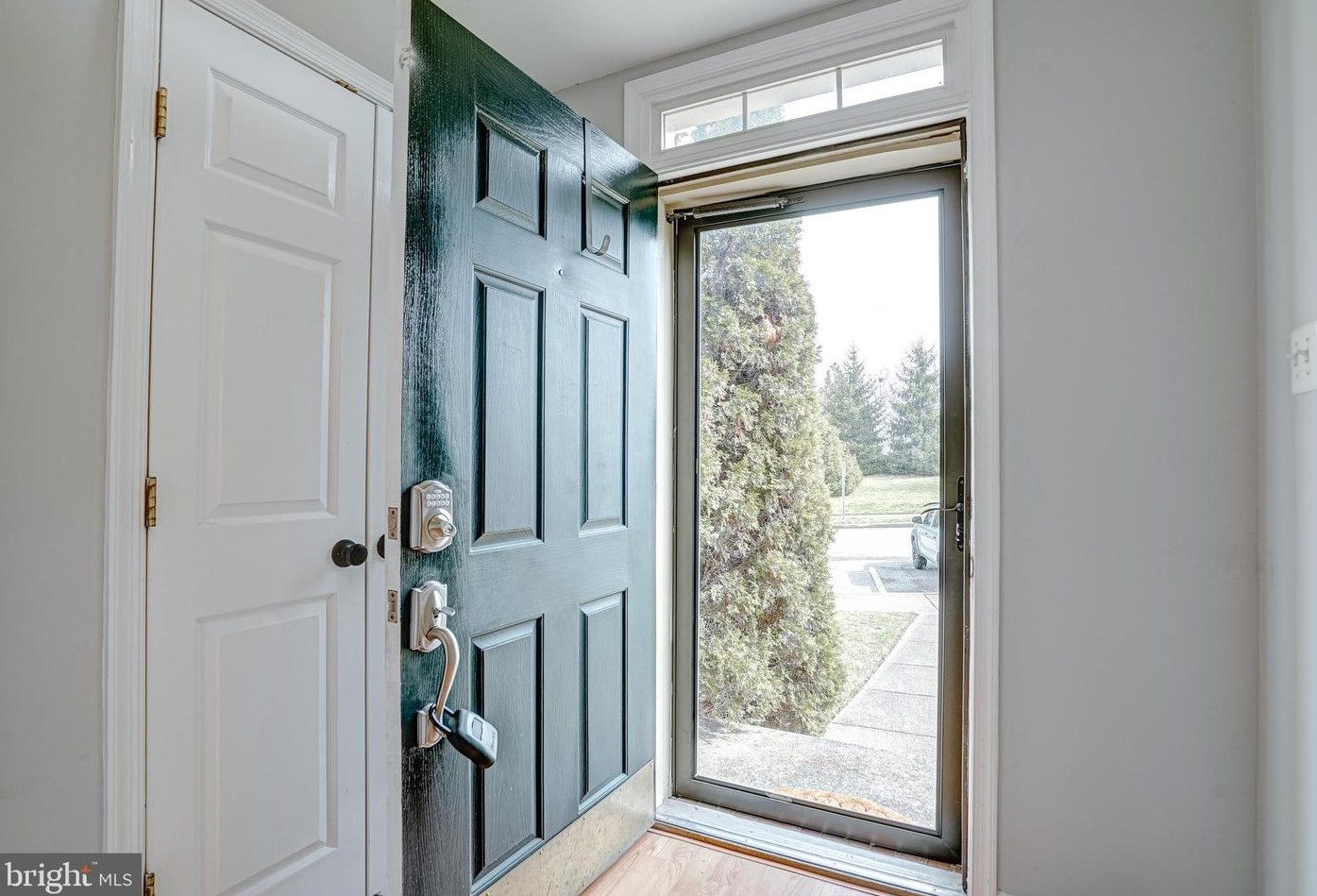 6301 Hampton Pl, Baltimore, MD 21075-6184