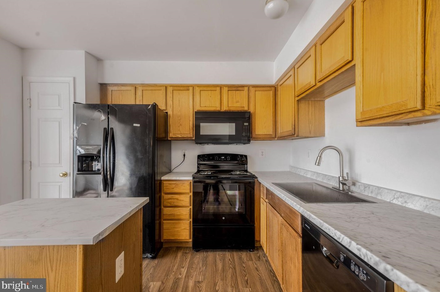 6901 Old Waterloo Rd # 10d, Baltimore, MD