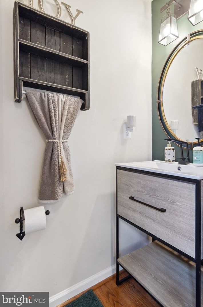 7032 Lennox Ave, Baltimore MD  21075-6315 exterior