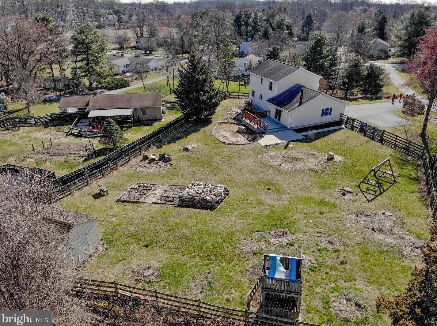 4730 Hale Haven Dr, Ellicott MD  21043-6669 exterior