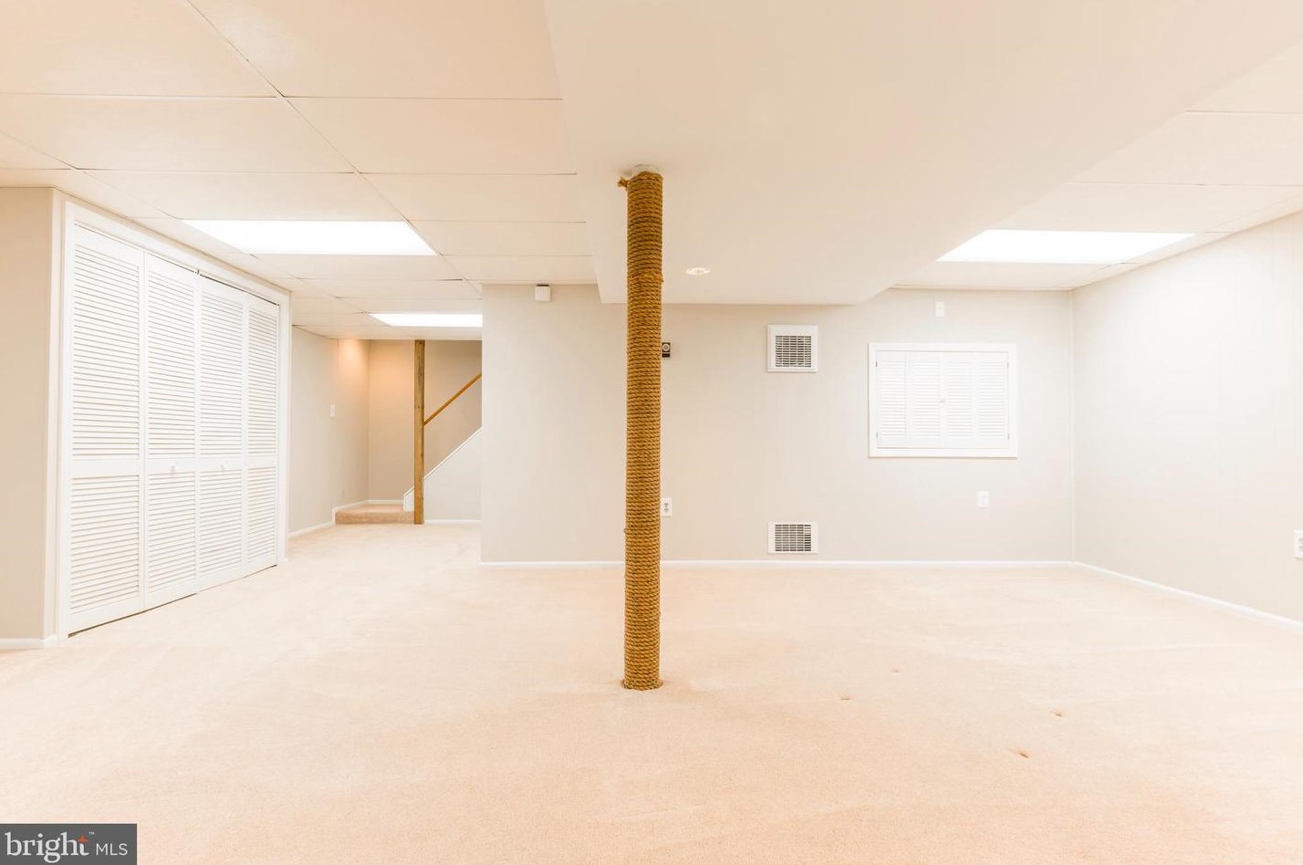 4730 Hale Haven Dr, Ellicott MD  21043-6669 exterior