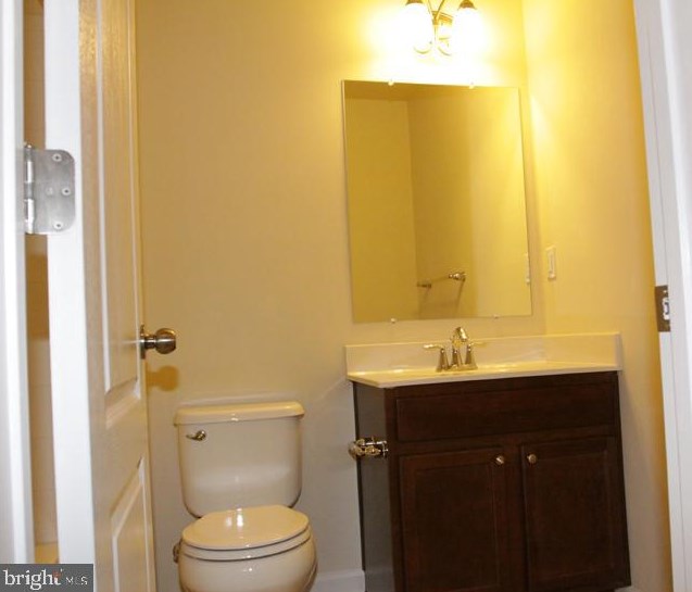 7814 Quidditch Ln, Baltimore MD  21075-7960 exterior