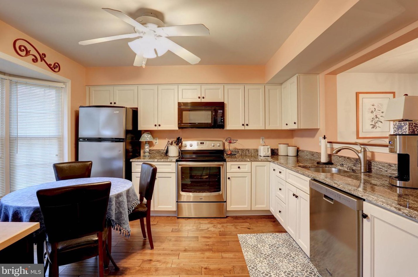 8771 Manahan Dr, Ellicott MD  21043-5416 exterior