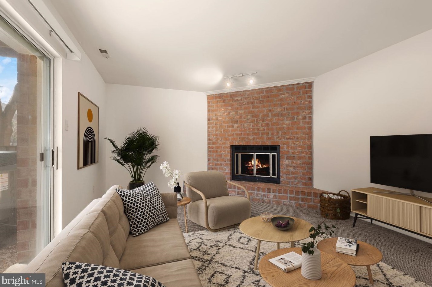 9565 Sea Shadow, Columbia, MD 21046-2061