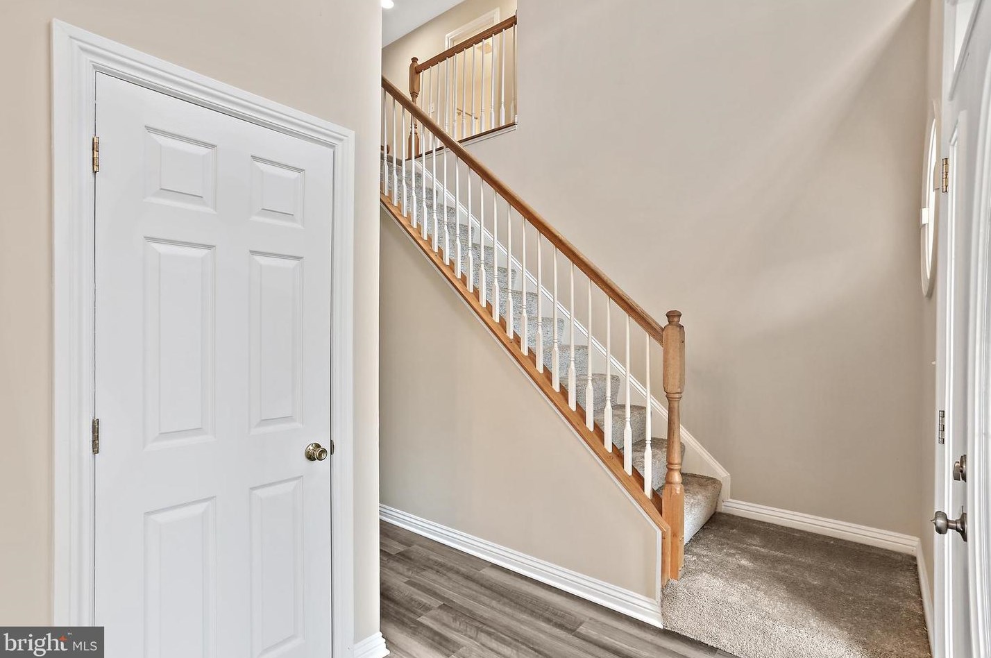 9061 Upton Rd, Ellicott MD exterior