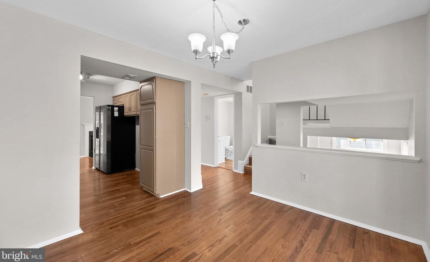 8235 Tall Trees Ct, Ellicott MD  21043-6943 exterior