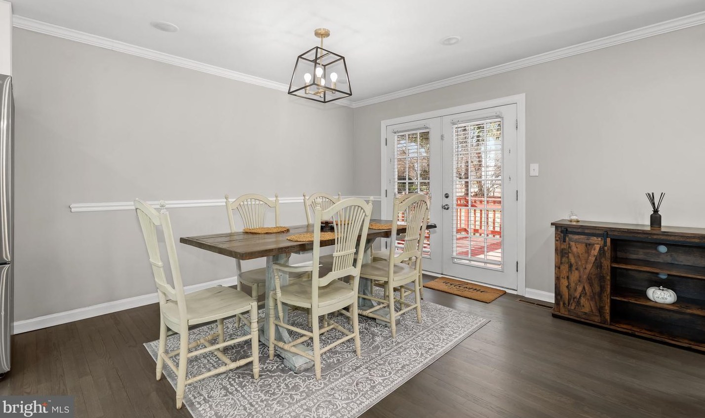 5357 Mad River Ln, Columbia MD  21044-1819 exterior