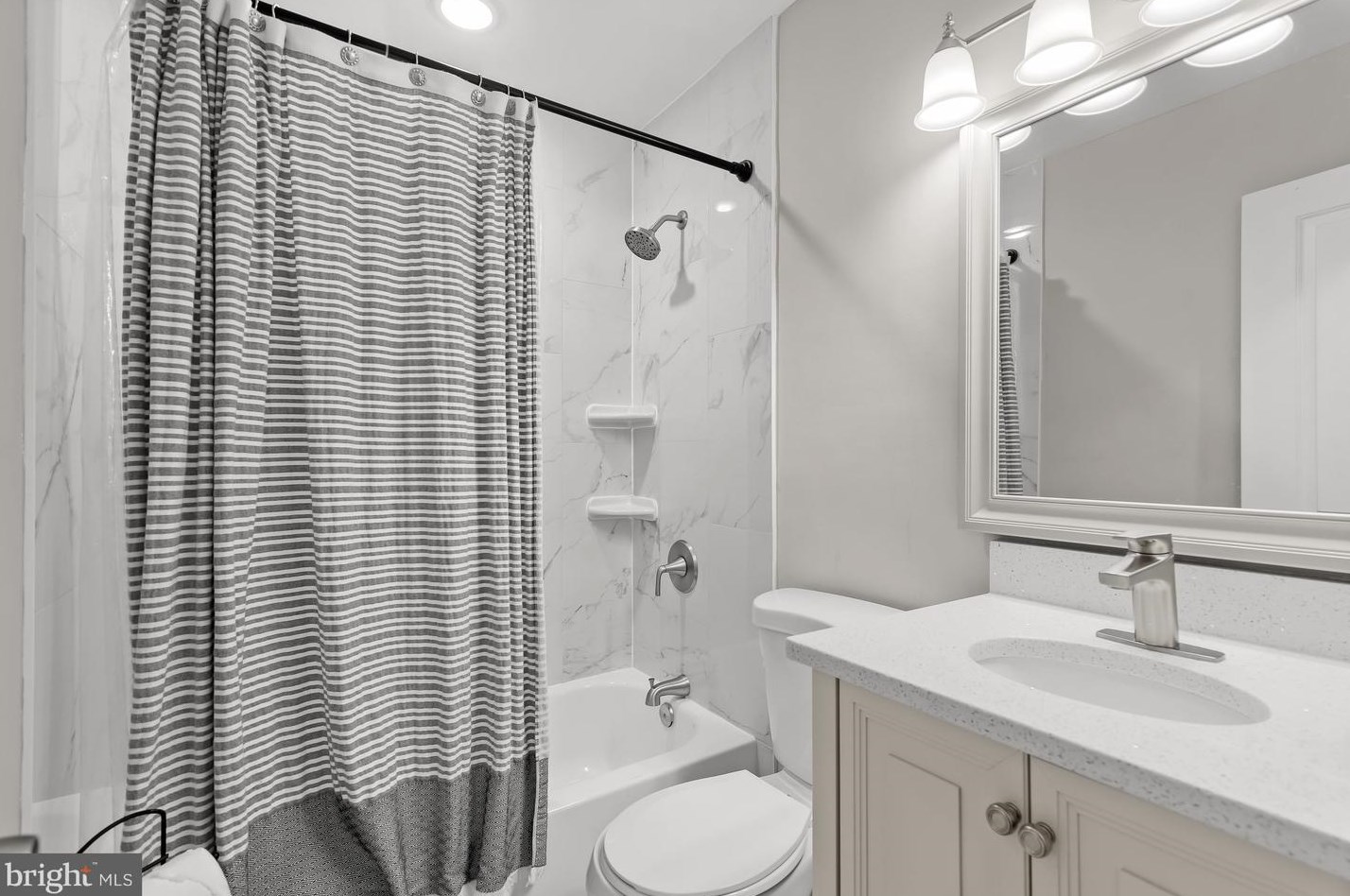 5357 Mad River Ln, Columbia MD  21044-1819 exterior