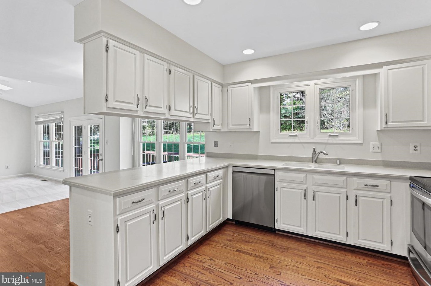 3875 Woodville Ln, Ellicott, MD 21042-4836