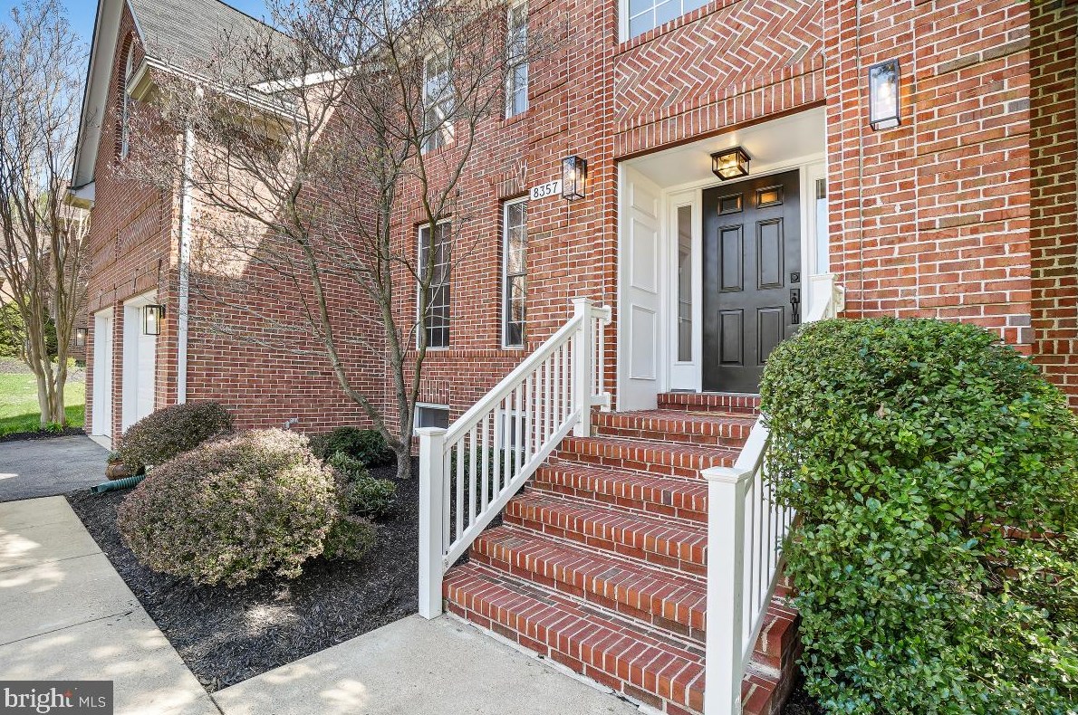 8357 Governor Run, Ellicott, MD 21043-3448