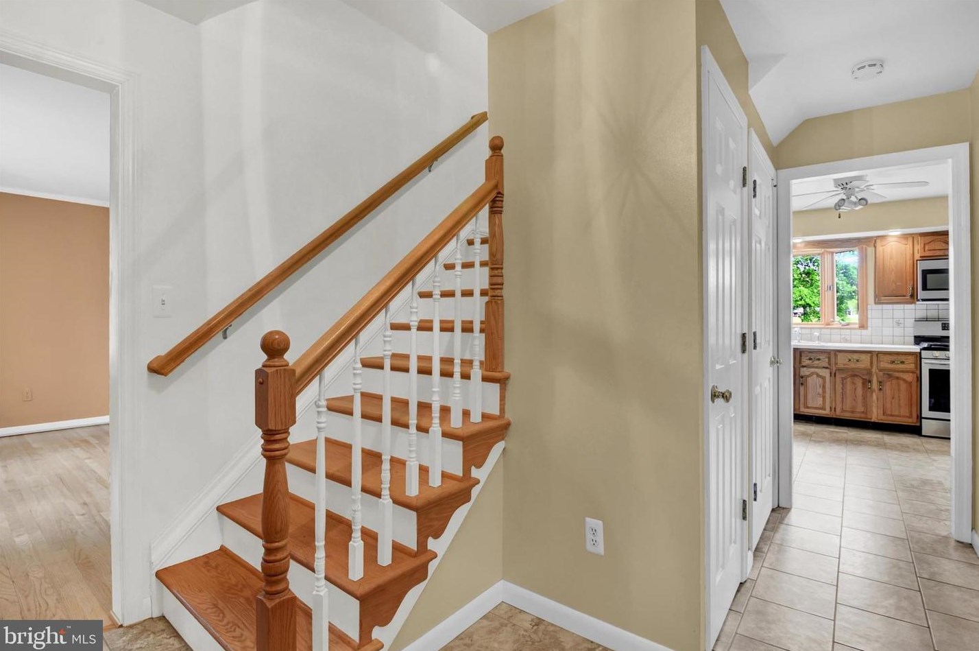 9325 Furrow Ave, Ellicott MD  21042-1849 exterior