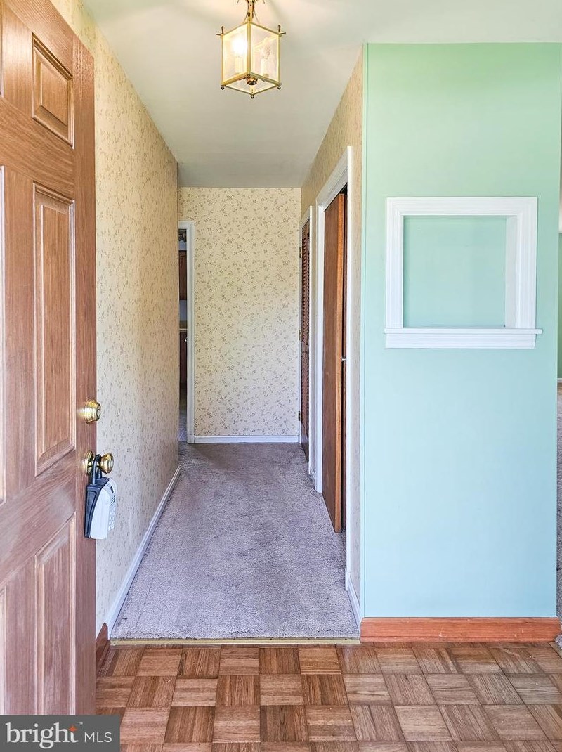 4001 High Point Rd, Ellicott, MD 21042-5317