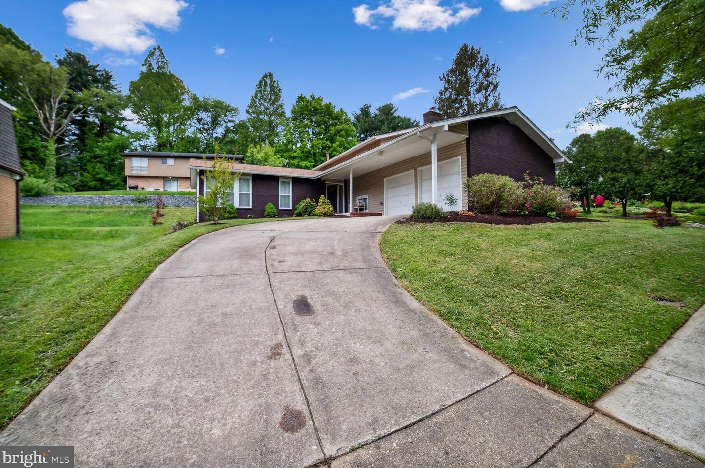 10625 Green Mountain Cir, Columbia, MD 21044-2336