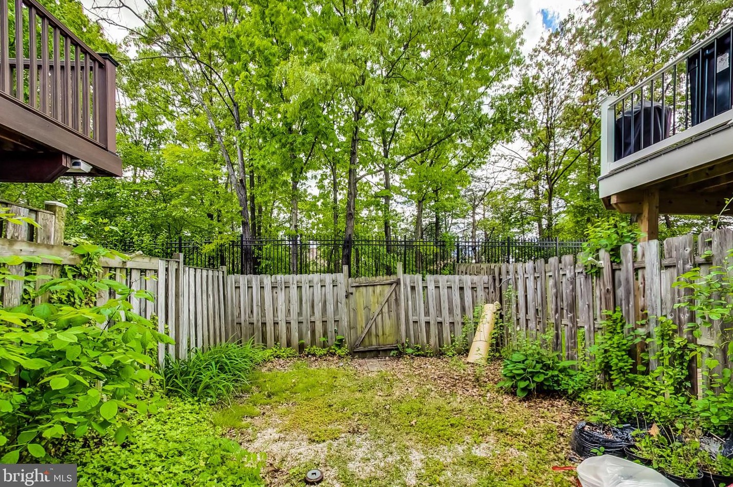 6984 Ducketts Ln, Baltimore MD  21075-6179 exterior