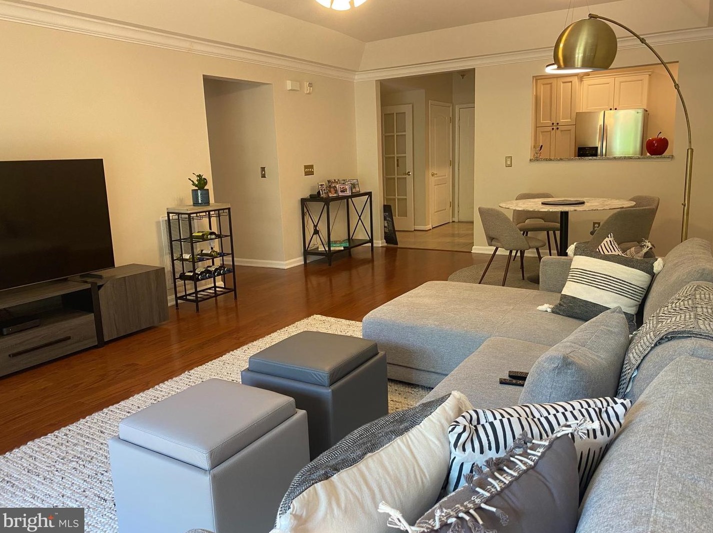 6155 Shadywood Rd Unit 205, Baltimore, MD 21075