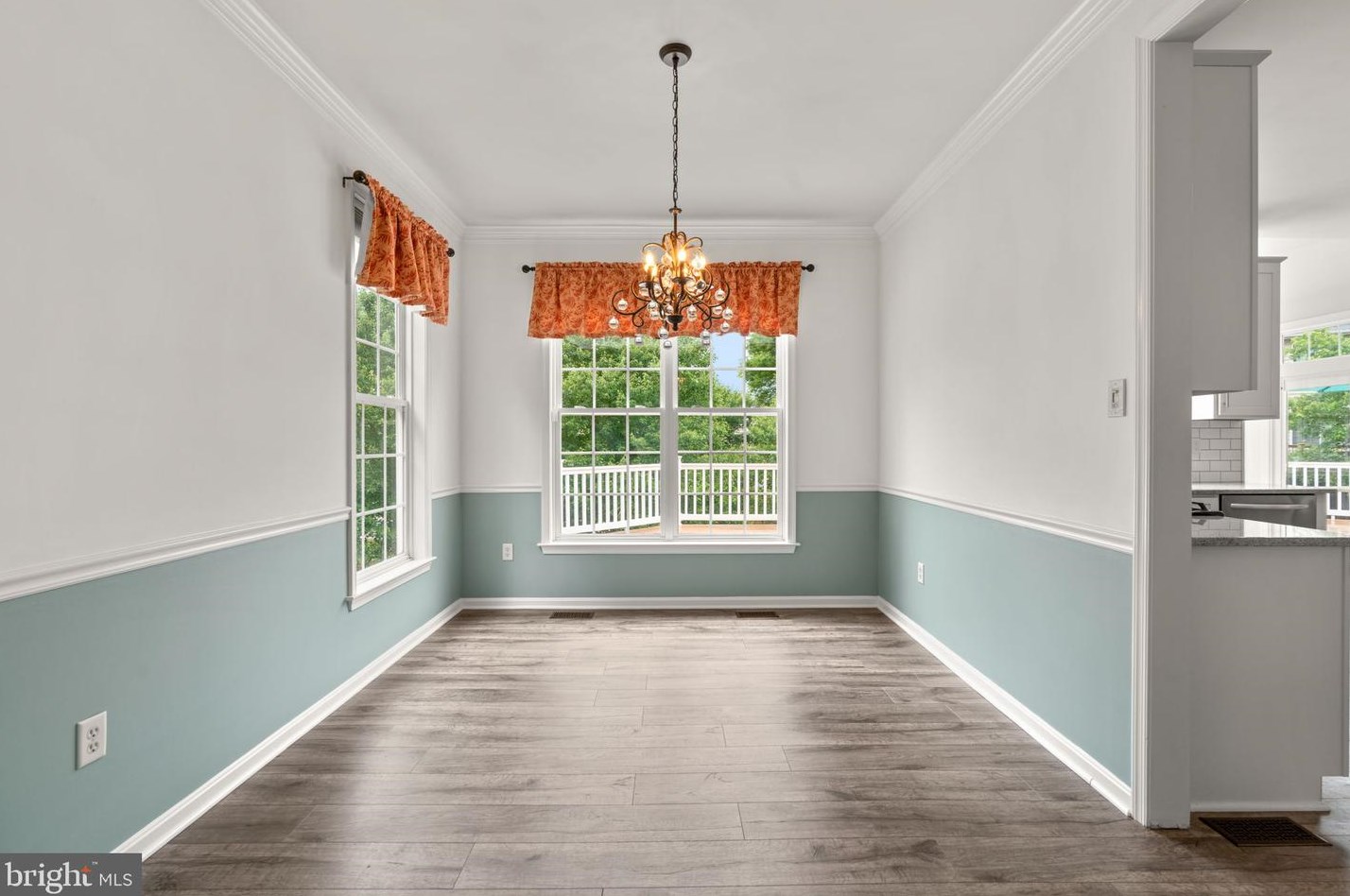 2186 Oak Frst Dr, Ellicott MD 21043-1903 exterior