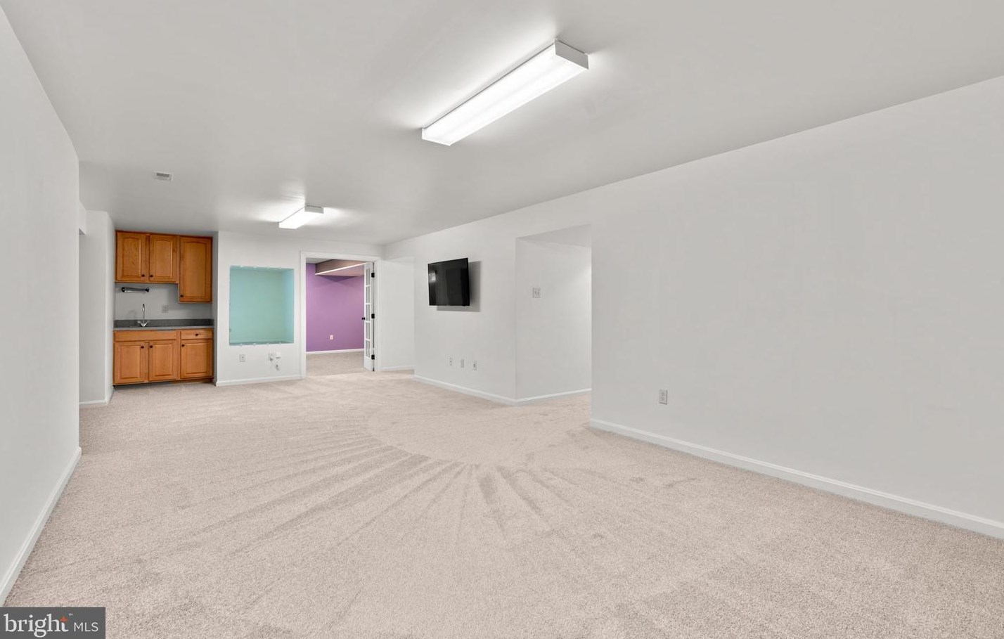 2186 Oak Frst Dr, Ellicott MD 21043-1903 exterior