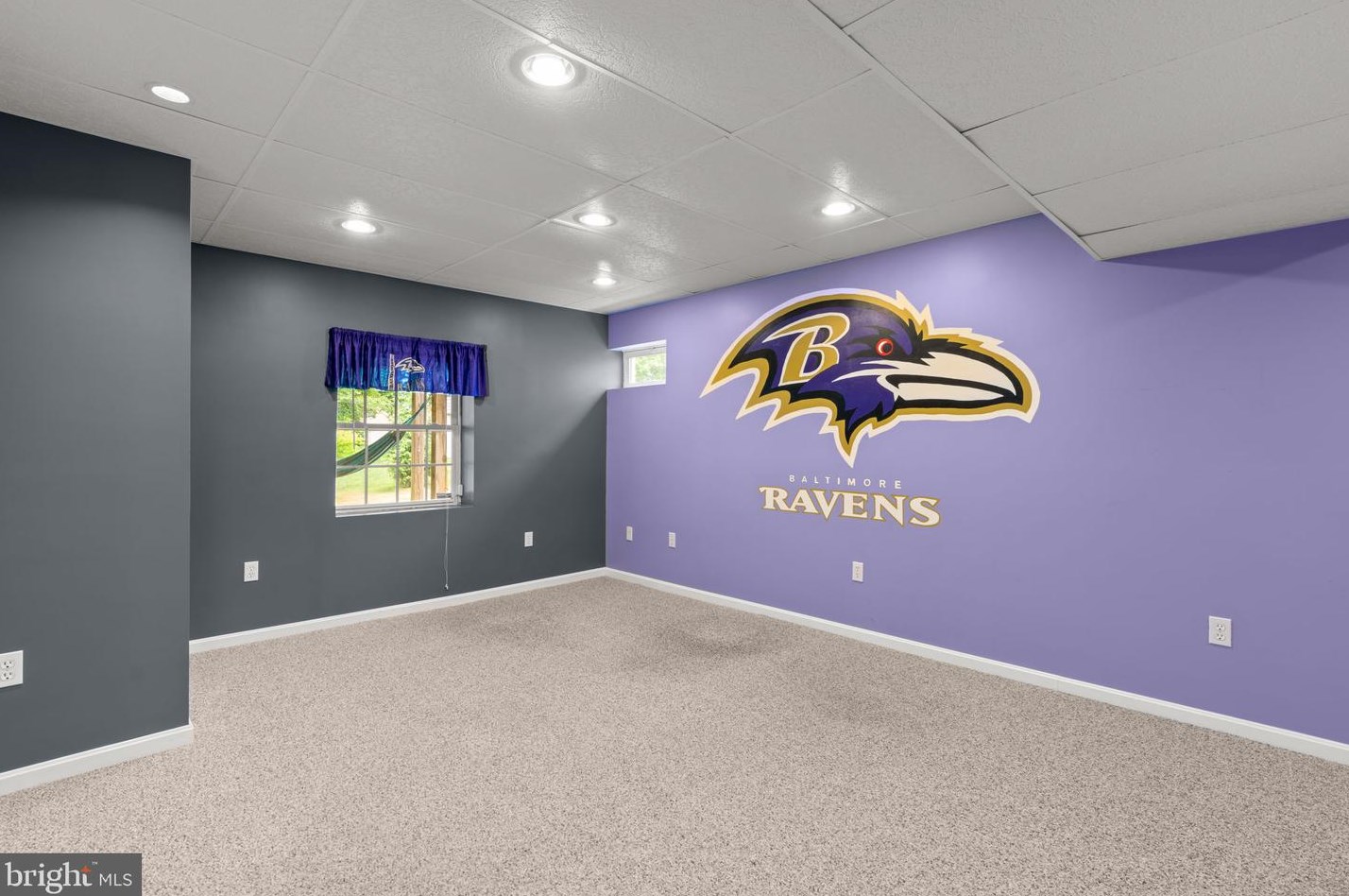 2186 Oak Frst Dr, Ellicott MD 21043-1903 exterior